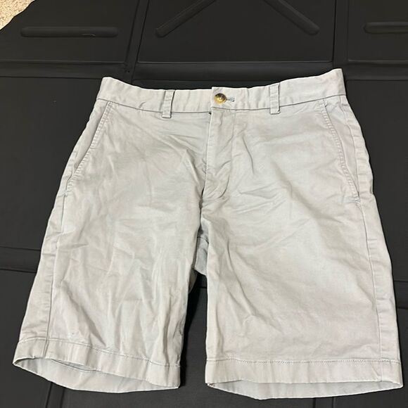 Vineyard Vines Breaker Shorts 9” Inseam - Picture 1 of 5